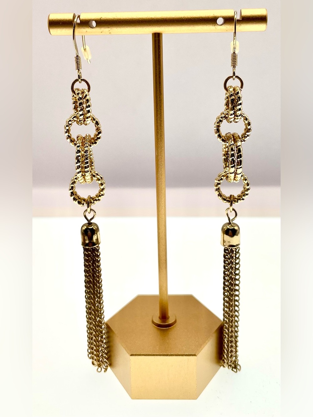 Vintage Gold Tone Tassel Earrings Textured Circle Links Dangle Fringe Statement